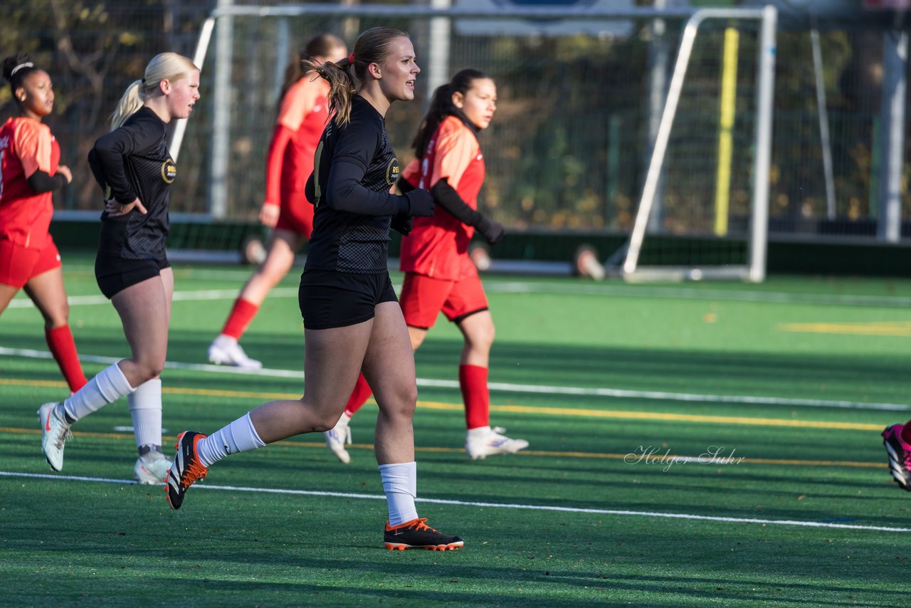 Bild 315 - wBJ VfL Pinneberg2 - Eimsbuttler TV 3 : Ergebnis: 5:0